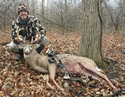 Bill Hansen wearing his Winona Camo and Floppy hat 2015 successful hunt