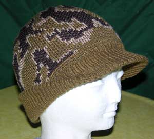 Knit Visor Camo Cap in mocha camel brown color way