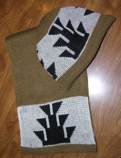 Big Foot Indian Basketry Design in Knit Adult Cap and Scarf Set